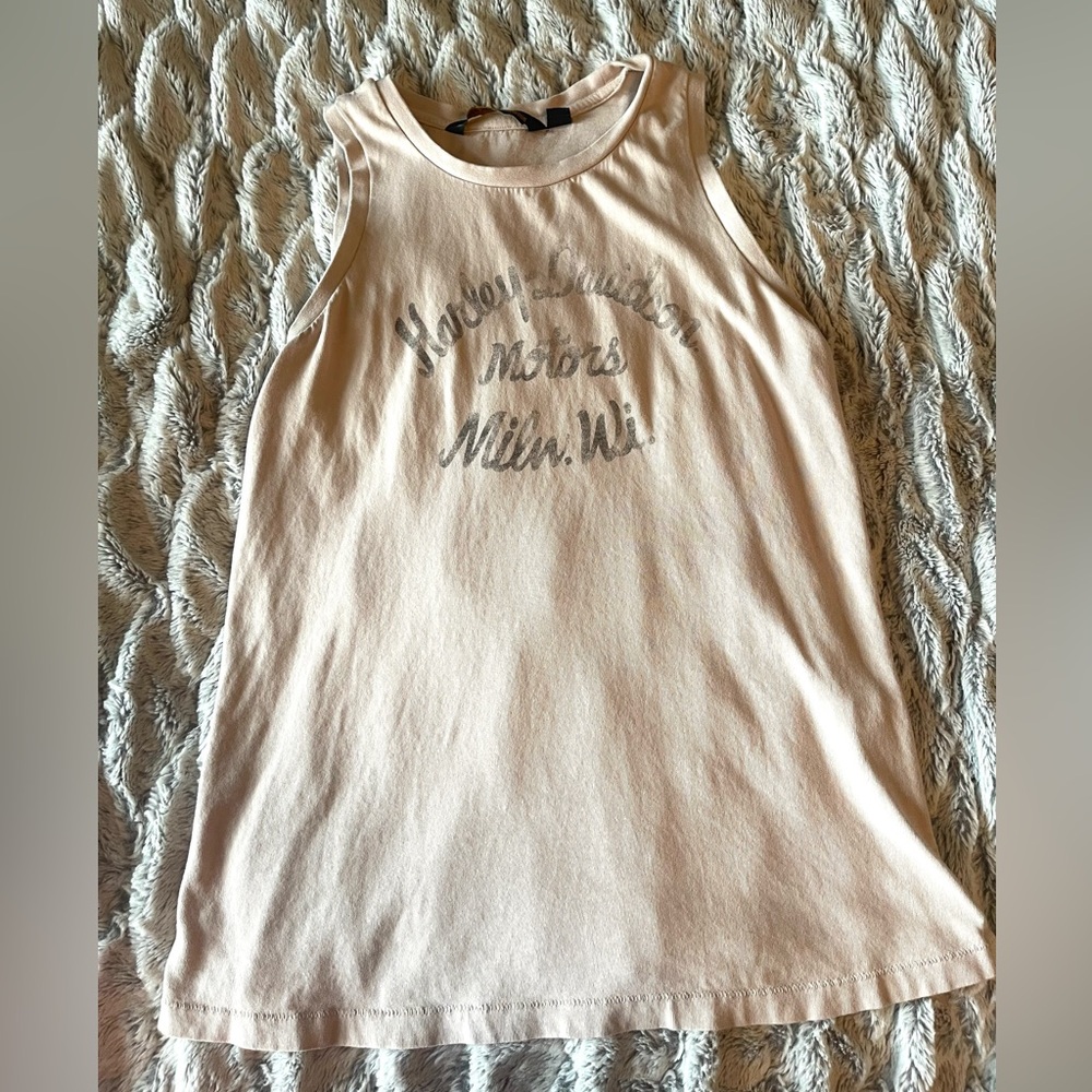 Authentic Harley-Davidson top.